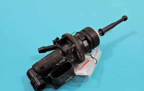 Volkswagen Caddy Clutch slave cylinder 1K0721388AC IMPRK1363131