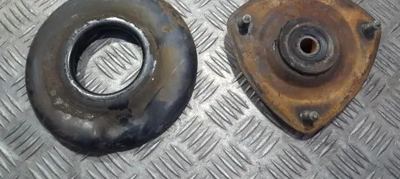 Land Rover Freelander Coil spring mount 