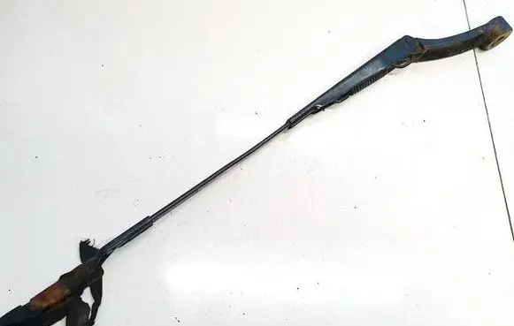 Hyundai i30 Front wiper blade arm f00s51f102
