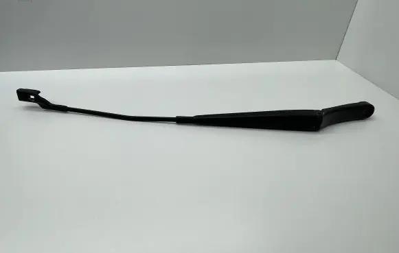 Volkswagen PASSAT B6 Front wiper blade arm 3C1955410B