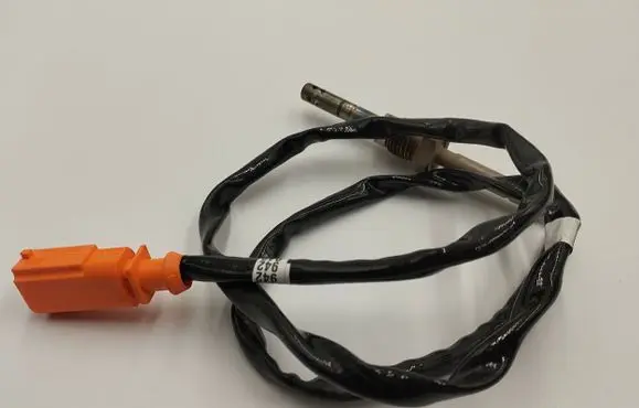 Audi A3 S3 A3 Sportback 8P Exhaust gas temperature sensor 03L906088CC