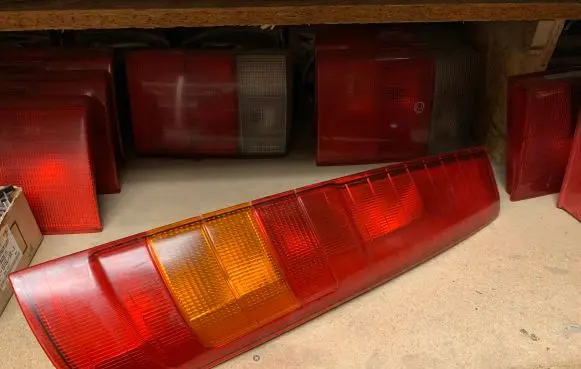 Mitsubishi Space Runner Rear/tail lights 22087268