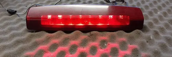 Opel Zafira B Third/center stoplight 13211587