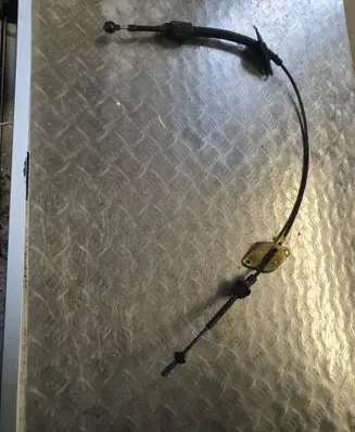 Jeep Grand Cherokee (WJ) Gear shift cable linkage