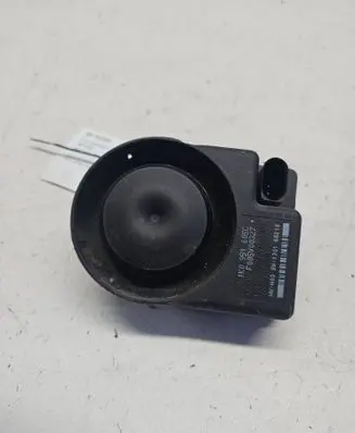 Audi Q7 4L Alarm system siren F005V00327