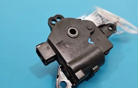 KIA Sportage A/C air flow flap actuator/motor D267AP9AA02 IMPRK1546489