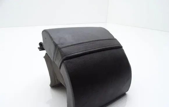 Volkswagen Phaeton Rear seat headrest 3D0885903F