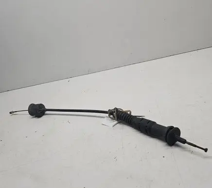Volkswagen Golf III Clutch cable 
