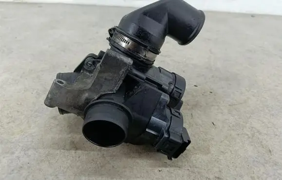 Ford Focus Throttle body valve 9686487880