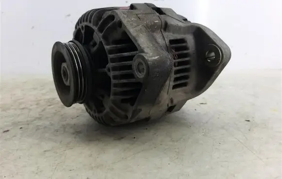 Renault Megane I Generator/alternator 7700424583