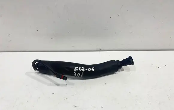 BMW 6 E63 E64 Breather hose/pipe 7527570