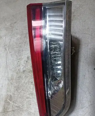 Toyota Auris E180 Tailgate rear/tail lights 