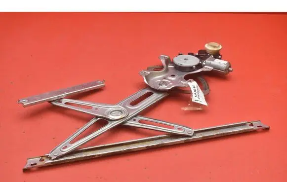 Toyota Auris E180 Front door window regulator with motor 85701-02010