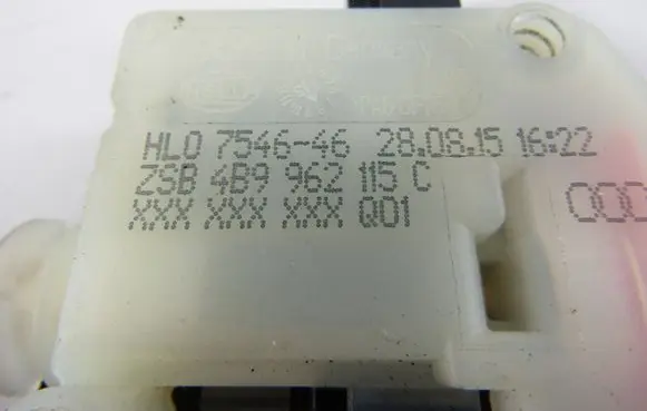 Audi A3 S3 8P Central locking motor 4B9962115C
