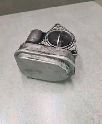 Volkswagen Touran I Throttle valve 0892469