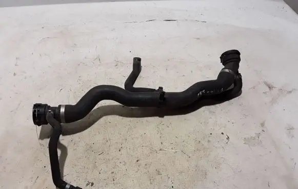 BMW 5 F10 F11 Engine coolant pipe/hose 8514243