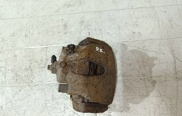 Opel Zafira A Front brake caliper