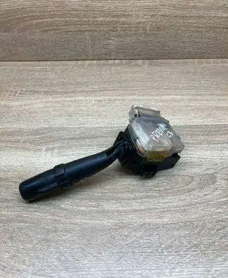 Toyota Avensis Verso Indicator stalk 8414028100 173650