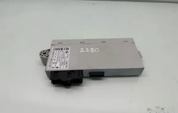 BMW 1 E81 E87 Keyless (KESSY) go control unit/module 6943753 1000221 5WK494111BF