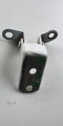 Toyota Yaris Rear door lower hinge