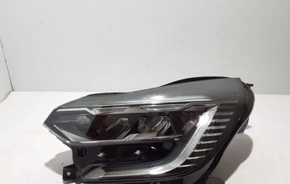 Renault Captur II Headlight/headlamp 260601693R