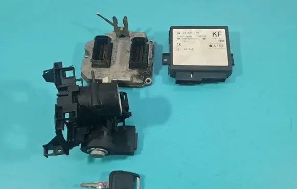 Opel Astra G Engine control unit/module ECU 55555600 IMPRK1423837