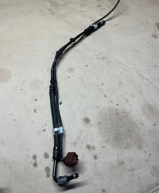 Volkswagen Polo V 6R Power steering hose/pipe/line 6r1423891h A0001215 3b0973703a