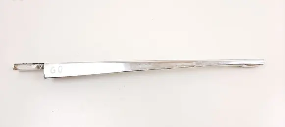Mercedes-Benz COMPAKT W115 Rear door glass trim molding
