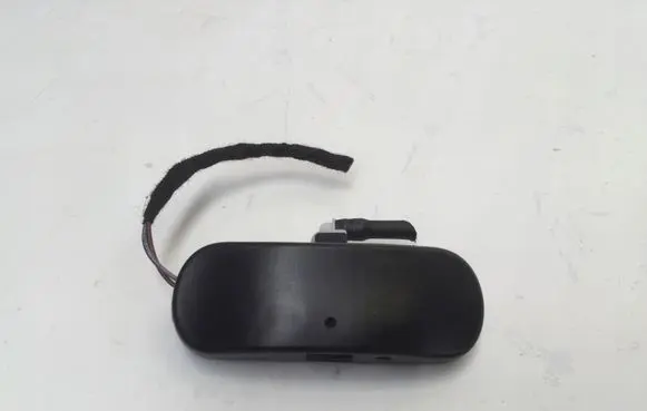 Windshield washer spray nozzle