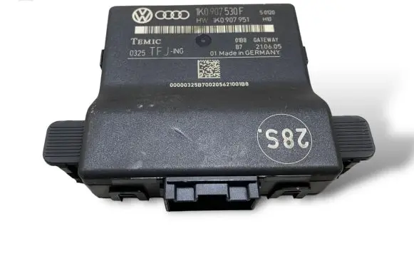 Volkswagen Golf Plus Gateway control module 1K0907530F 1K0907951