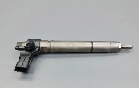 Jaguar XF X250 Fuel injector 0445116043 9687454480