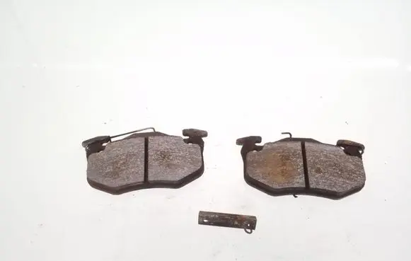 Peugeot 206 Brake pads (rear) 528304 90R01125001
