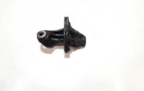 Audi A6 S6 C5 4B Engine mounting bracket