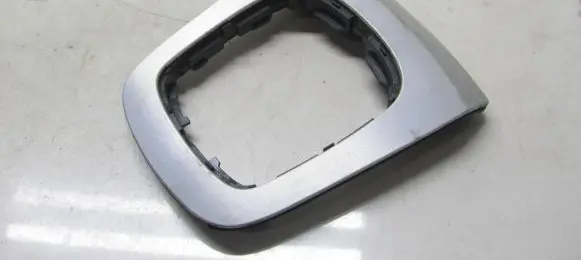 Audi Q3 8U Gear shifter surround trim plastic 8U0864261