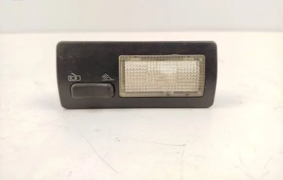 Volkswagen PASSAT B3 Rear seat light 357947291 17210117