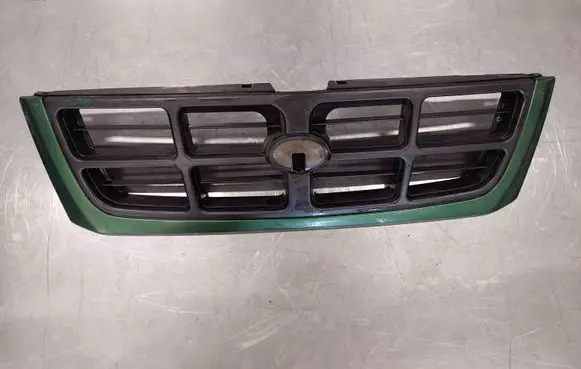 Subaru Forester SF Front bumper upper radiator grill 91065FC180 91065FC010 91065FC