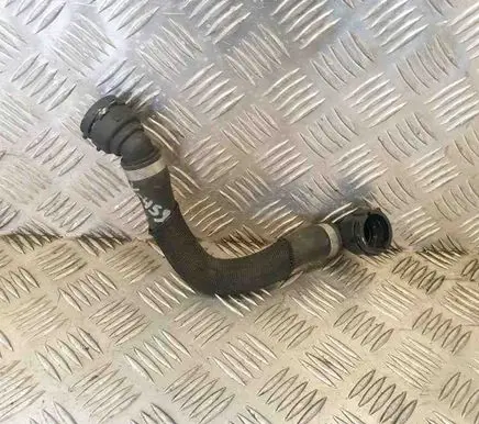 BMW X5 E70 Engine coolant pipe/hose