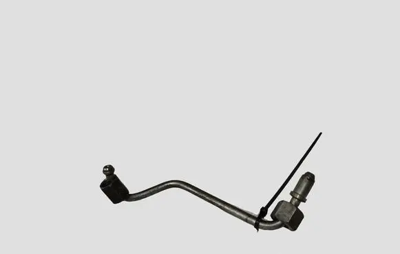Chevrolet Captiva Fuel injector supply line/pipe