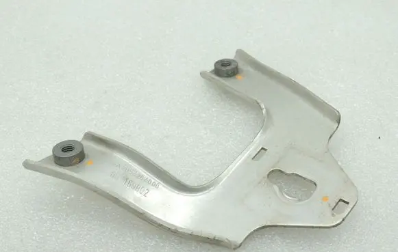 Mercedes-Benz C W205 Radiator mount bracket A2056204000 2056204000