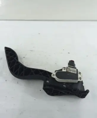 Opel Karl Accelerator throttle pedal 42361587