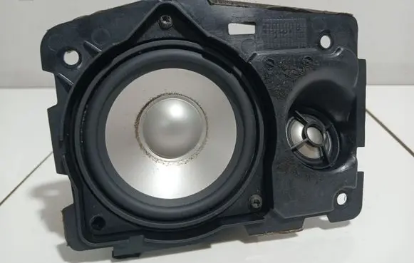 BMW 7 E65 E66 Parcel shelf speaker 6907645