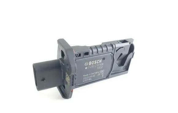 Suzuki Swift III Mass air flow meter 0280218908
