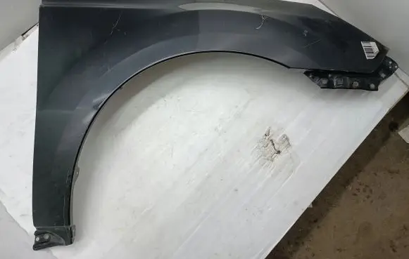 Subaru Legacy Fender LEGACYV2010R55