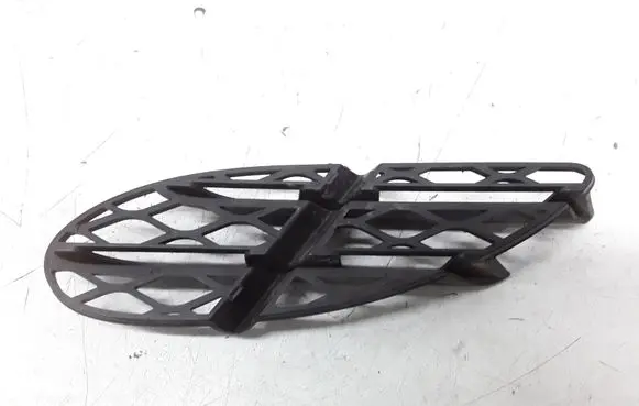 Renault Megane III Front bumper lower grill 2208851423