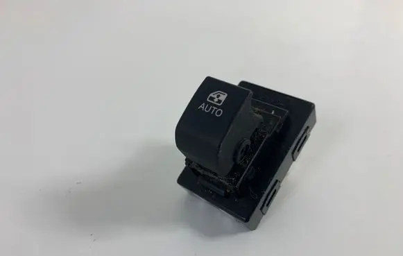 KIA Ceed Electric window control switch 080723