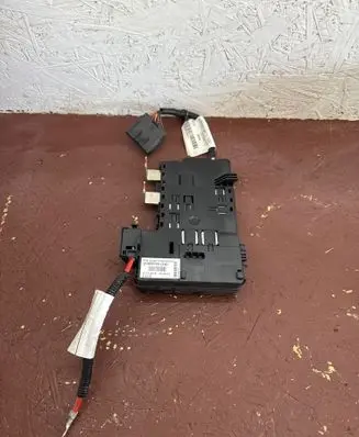 Volvo S60 Fuse box set ST0PK067R 474136 31409755