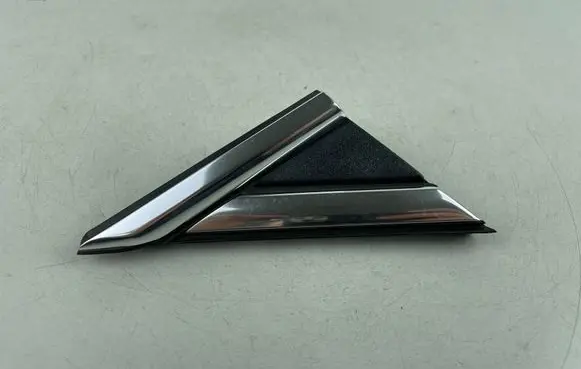 Seat Ateca Plastic wing mirror trim cover 575837634D