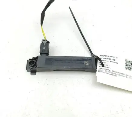 Mercedes-Benz GLA H247 Keyless system antenna A1779050500