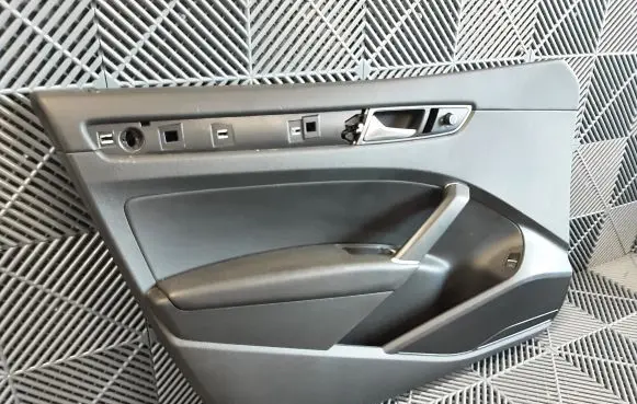 Volkswagen PASSAT B8 USA Front door card panel trim 561867011 561837113 62561917741