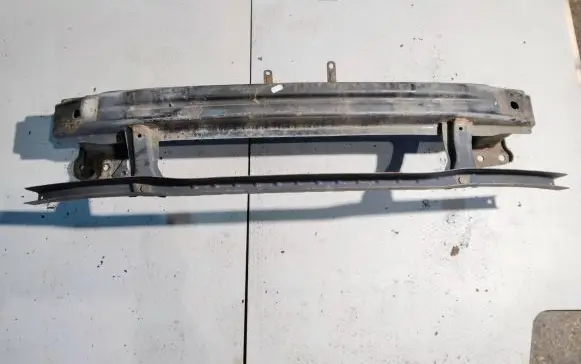 Volkswagen PASSAT B6 Front bumper cross member 3C0807093 KA6732E
